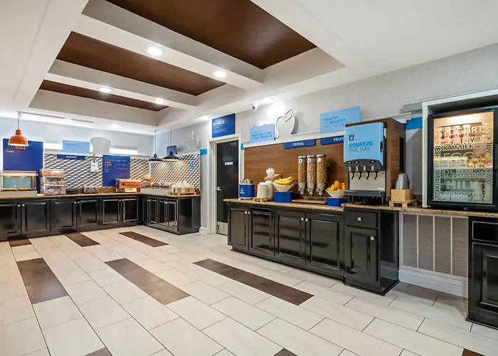 Holiday Inn Express & Suites Florence By Ihg