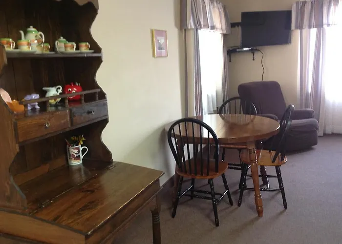 Vacation rental: A Suite Alaskan Inn
