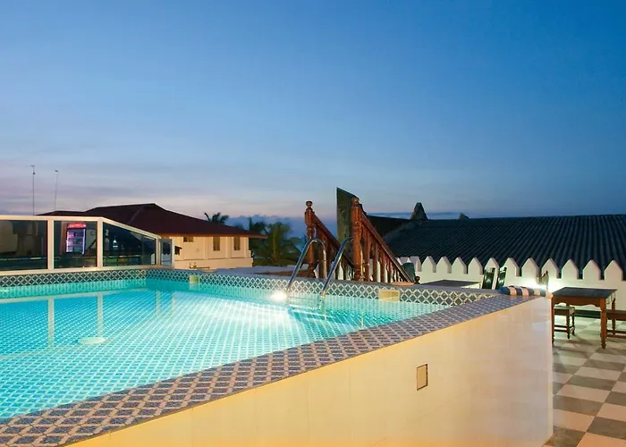 Forodhani Park Hotel