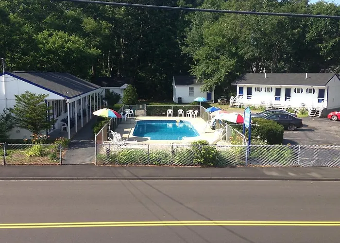 Motel: Marvin Gardens Motel Old Orchard Beach
