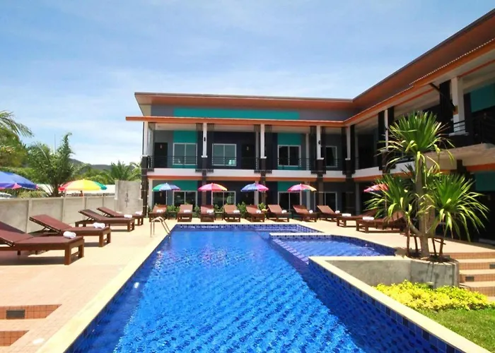 Pet Friendly hotel: Seashell Resort Krabi