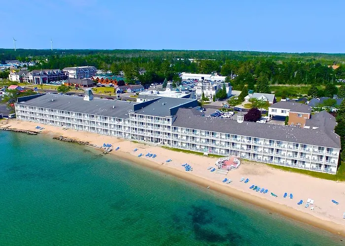 Best Mackinaw City Hotels For Families With Kids