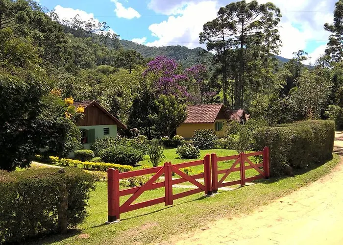 Hotel 3 estrelas: Pousada Sítio das Astrapéias