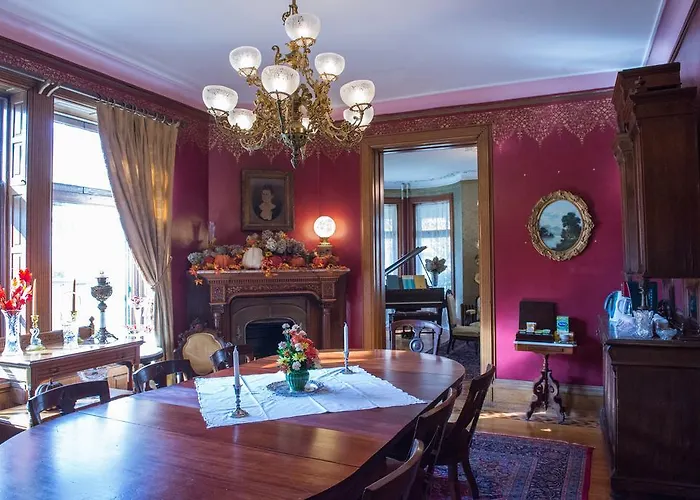 Gables Bed And Breakfast Philadelphia