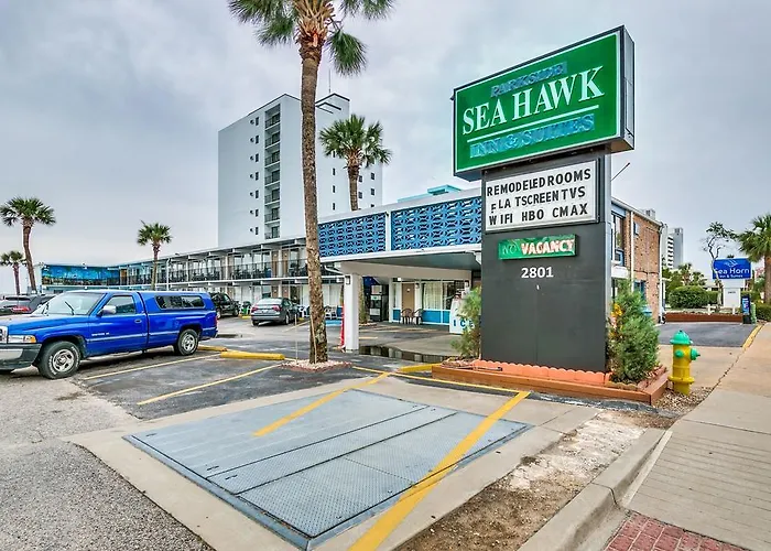 Hotels Close to Airport Sea Hawk Oceanfront