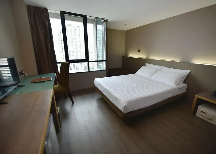 Hotel Con Piscina Bangkok City