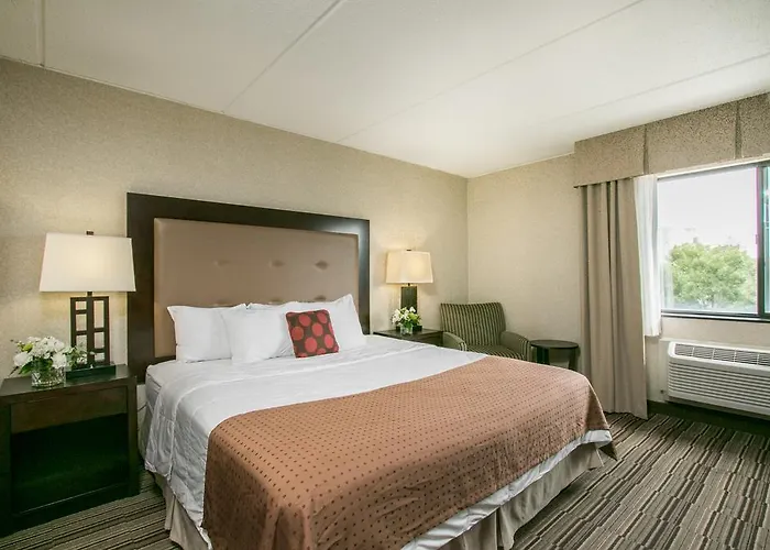 3 star hotel: Mankato City Center Hotel