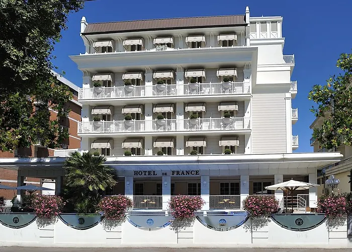 Hôtel Jacuzzi: Hotel De France