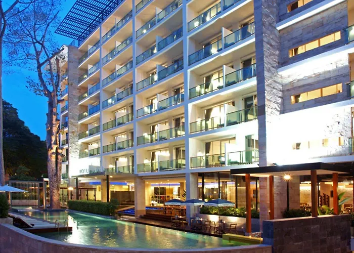 5 star hotels Vista
