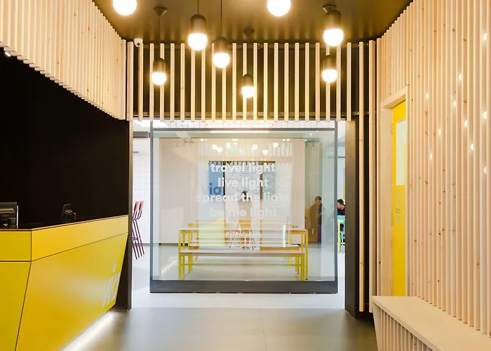 Hostel: Via Limehouse