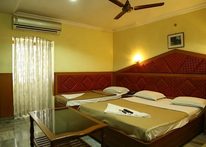 Hotel: Golden Tower