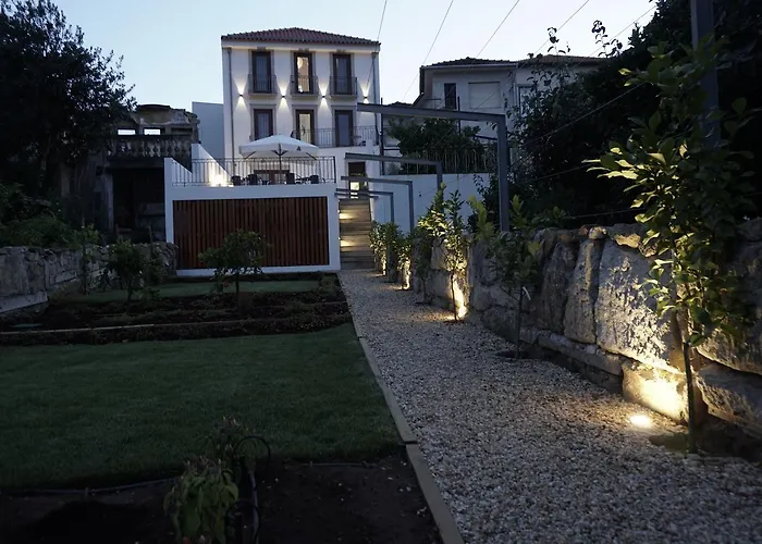  Feira & Suites