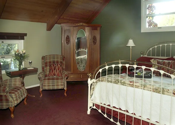 Vacation rental: Beazley House