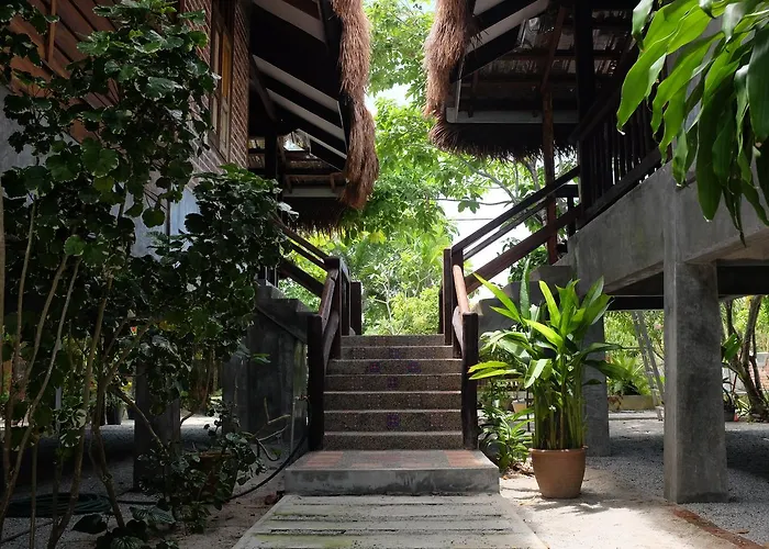 Panji Panji Tropical Wooden Home