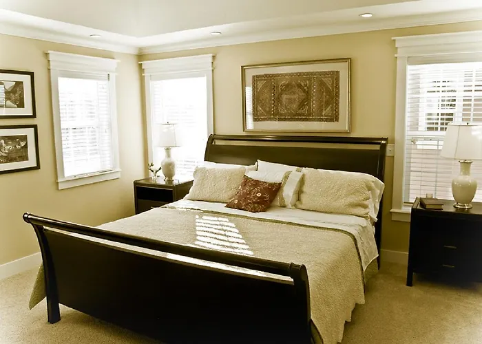 Apartment: Mississauga Furnished Apartments