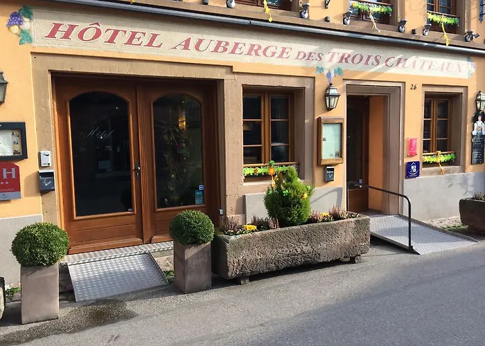 Hôtel accueillant les animaux: Auberge des Trois Châteaux