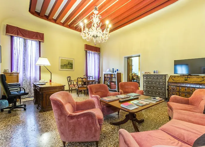 Venice Dose Guesthouse