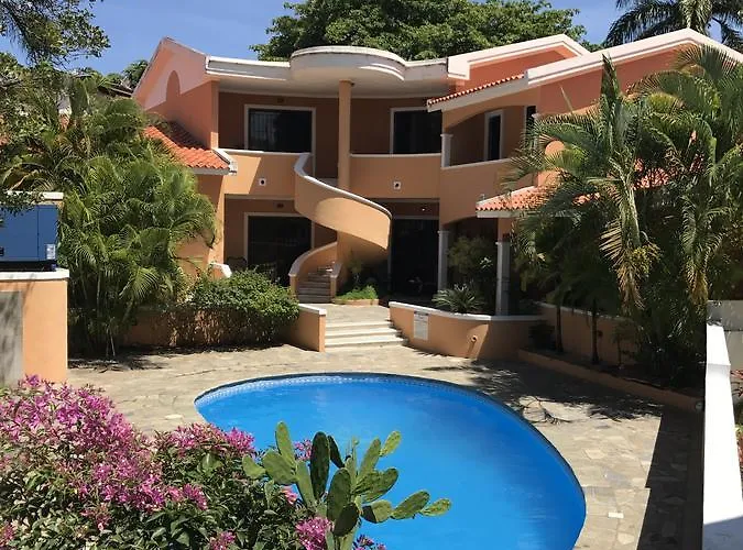 Boca Chica Family villas