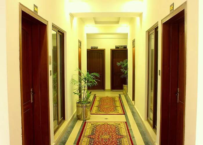 5 star hotel: Executive Residency