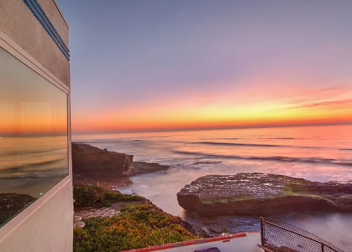Beach hotel: The Inn At Sunset Cliffs