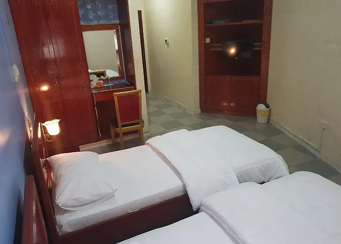 Beach hotel: Shalimar Park Hotel