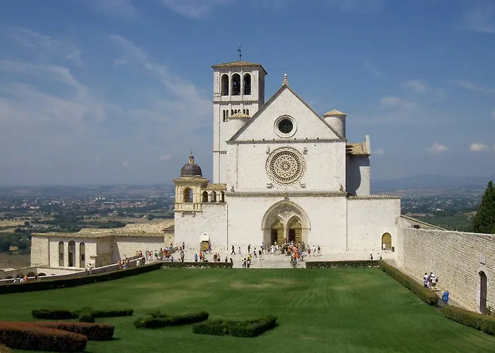  Assisi Luxury Spa Suite