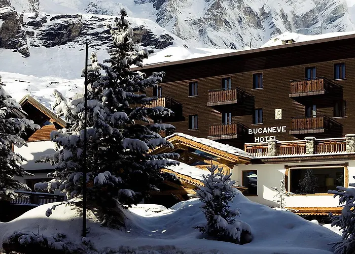 Albergo centrale: Hotel Bucaneve