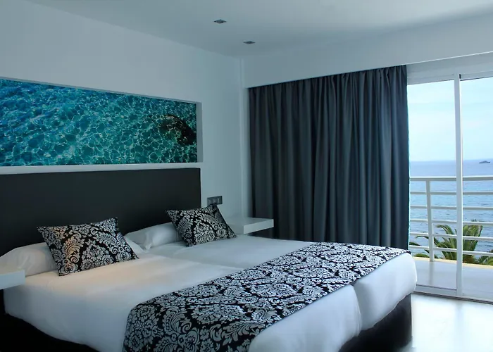 Hôtel de luxe: Bg Nautico Ebeso