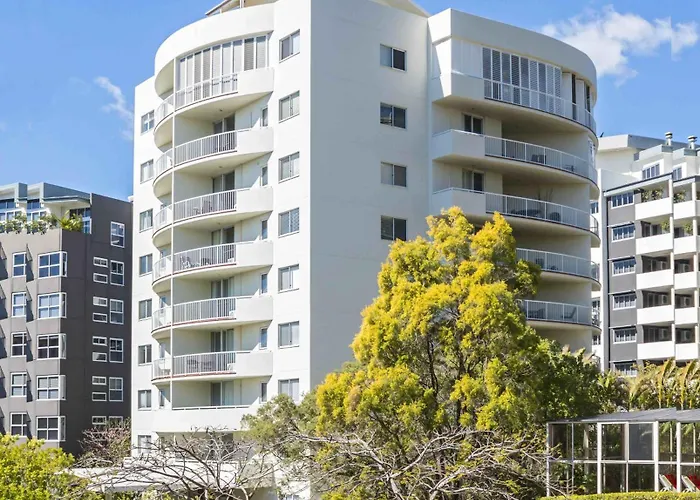 5 star hotel: Founda Gardens Apartments