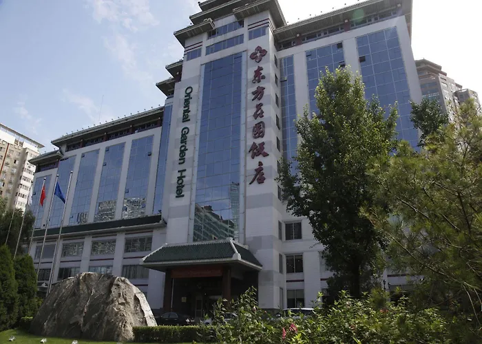 Hotel with view: Oriental Garden Hotel