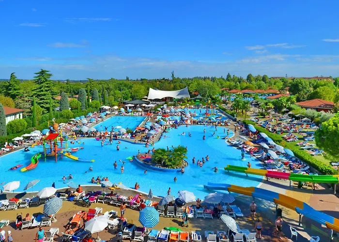 Hotel de 4 estrellas: Camping Bella Italia