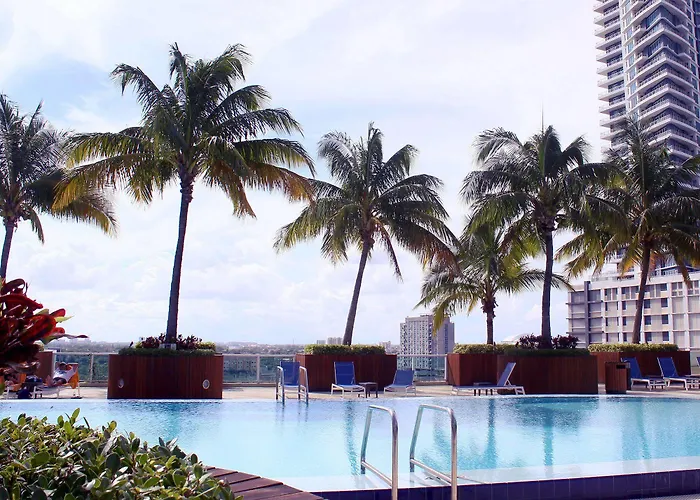 Vacation rental: Dharma Home Suites Miami At Brickell