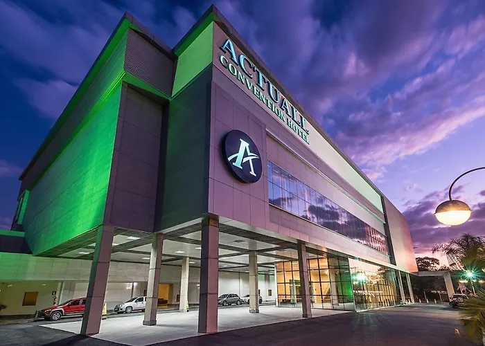 Hotel 4 estrelas: Actuall Hotel