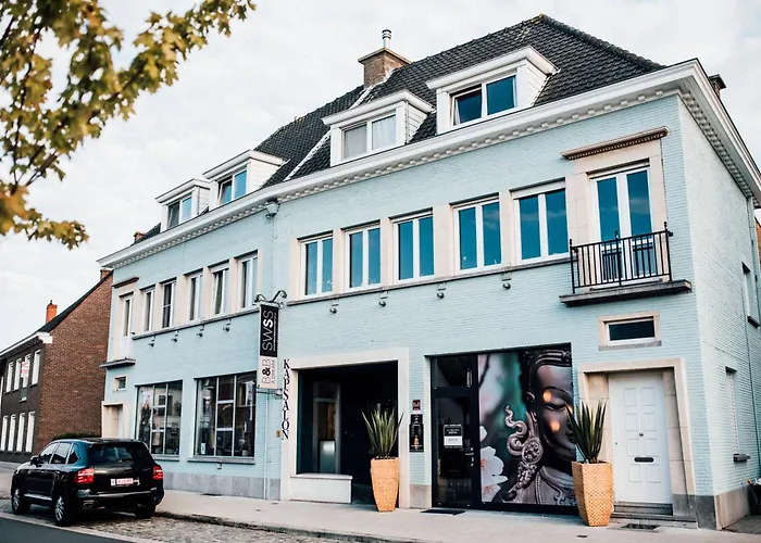 B&B: B&B A Dream City Spa & Massages