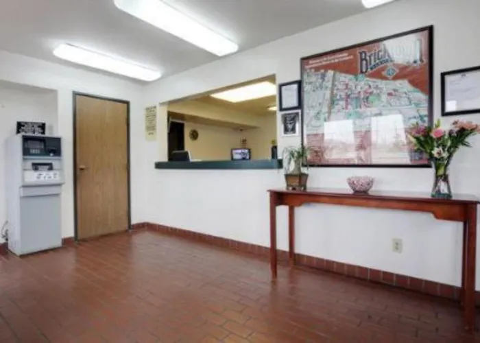 Americas Best Value Inn South