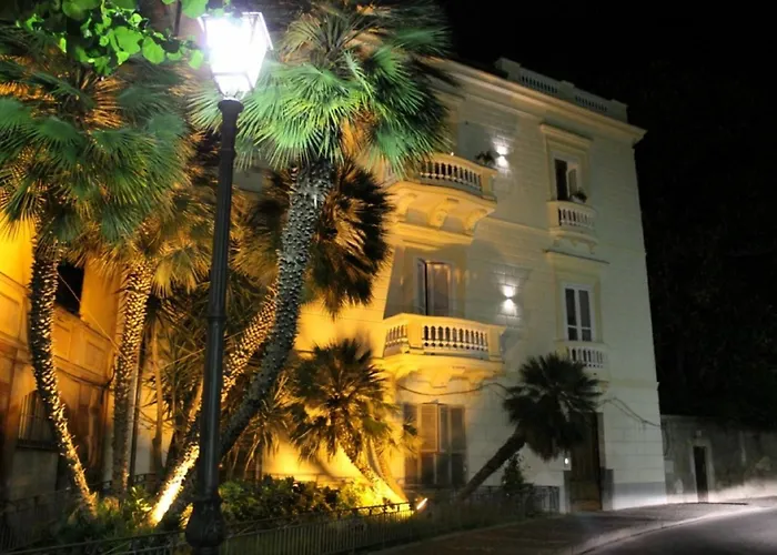 Apartment: Agora Apartments