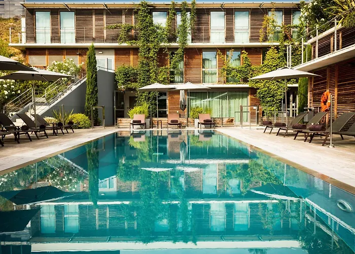 Courtyard By Marriott