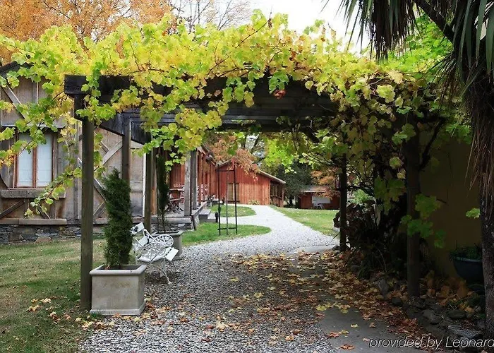 Cabin: Minaret Lodge