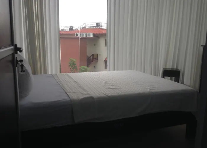 Hostel: Room2Board Hostel And Surf School