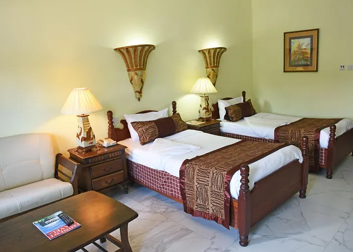 4 star hotel: Imperial Resort Beach Hotel