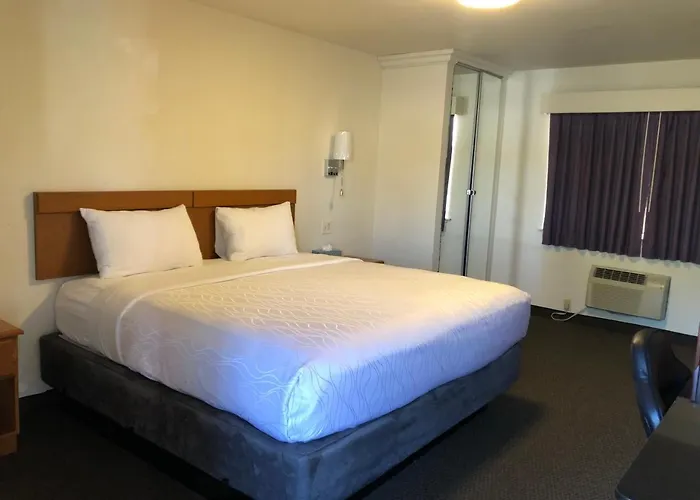 Motel: Monticello Motel