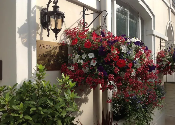 Avon Hotel
