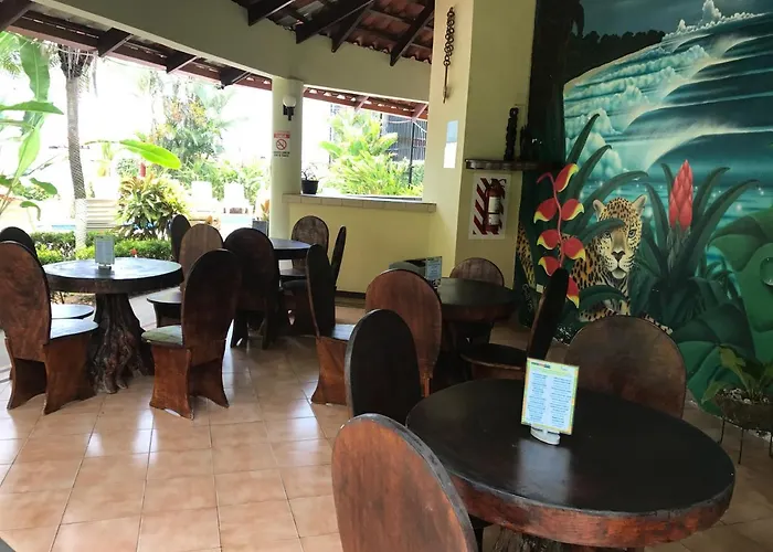 Beach hotel: Hotel Mango Mar