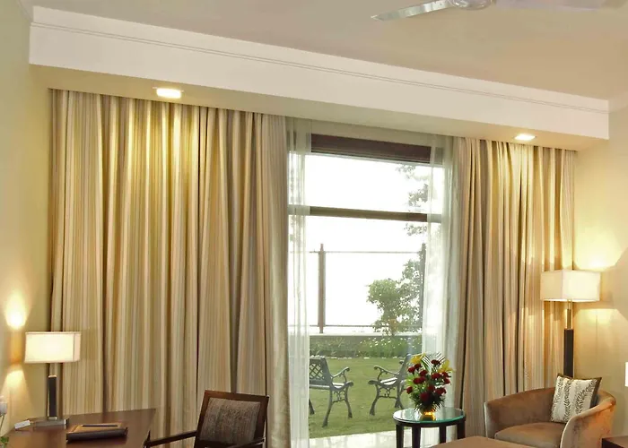 Jacuzzi hotel: Jaypee Residency Manor