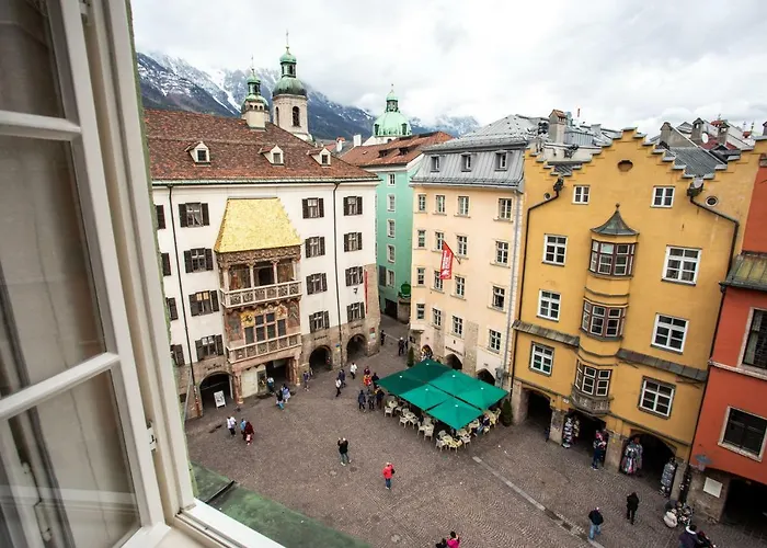Hotel dichtbij College: Apartments Golden Roof By Penz