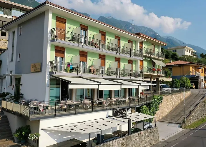  Villa Edera