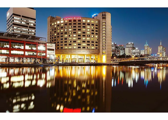 In Luxury hotels Crowne Plaza Melbourne By Ihg
