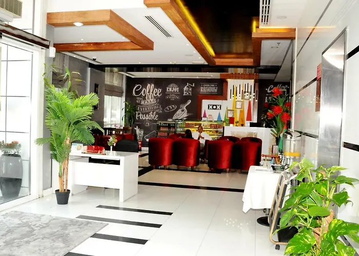 Airport Hotel: Rainbow Hotel