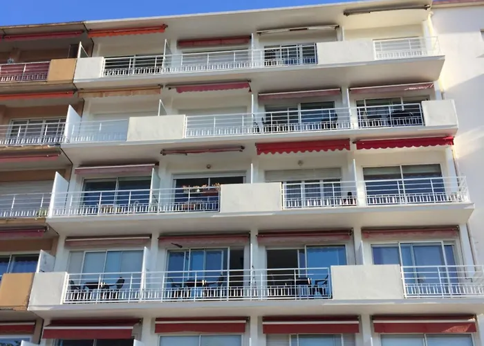 Hôtel accueillant les animaux: Résidence meublée STUDIOTEL