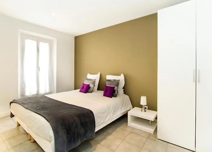 Vacation rental: Florella Achard Apartment